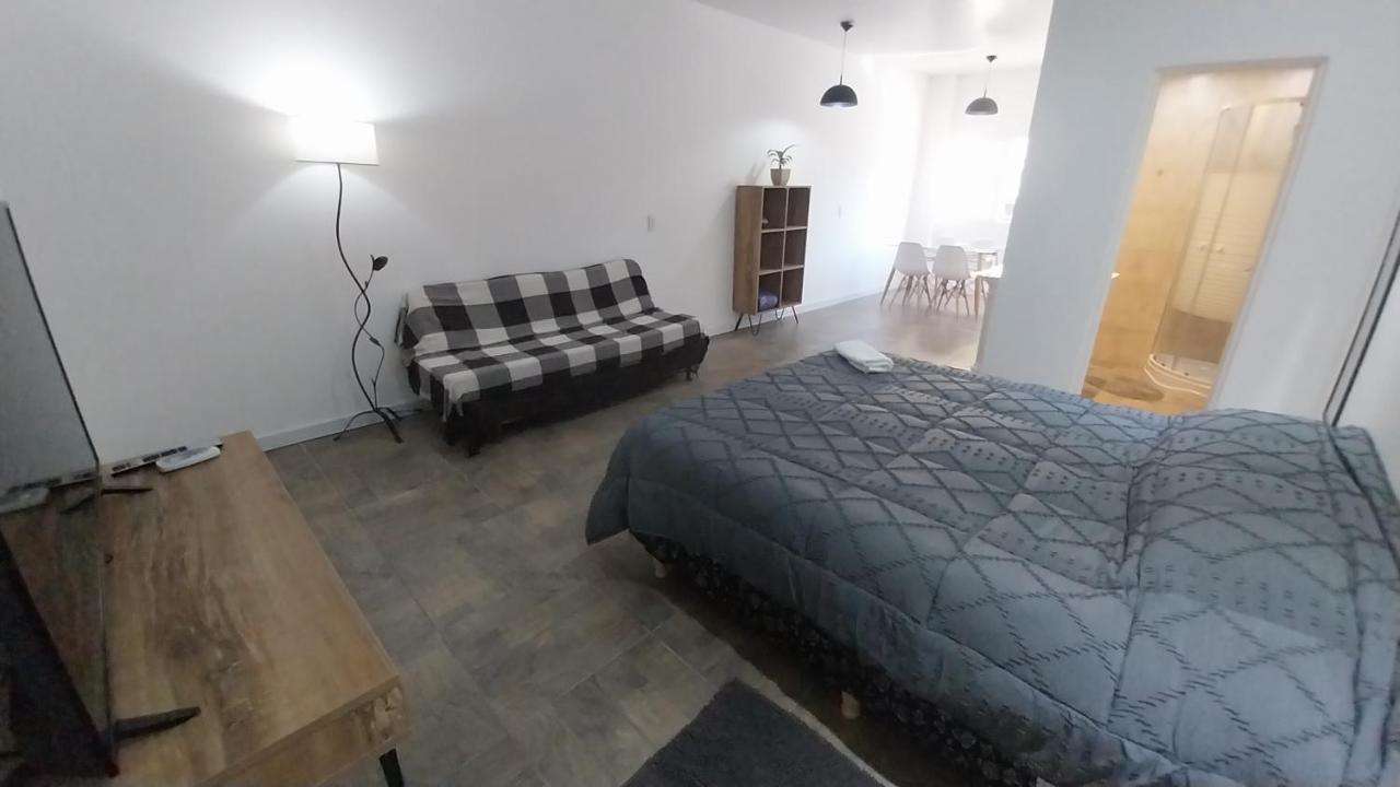 Adrogue Ezeiza Airport Shuttle 24hs Apartment Burzaco